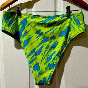 Cupshie Floral Boho Bikini Bottom Stretchy Size 1X . Color lime green,blue .